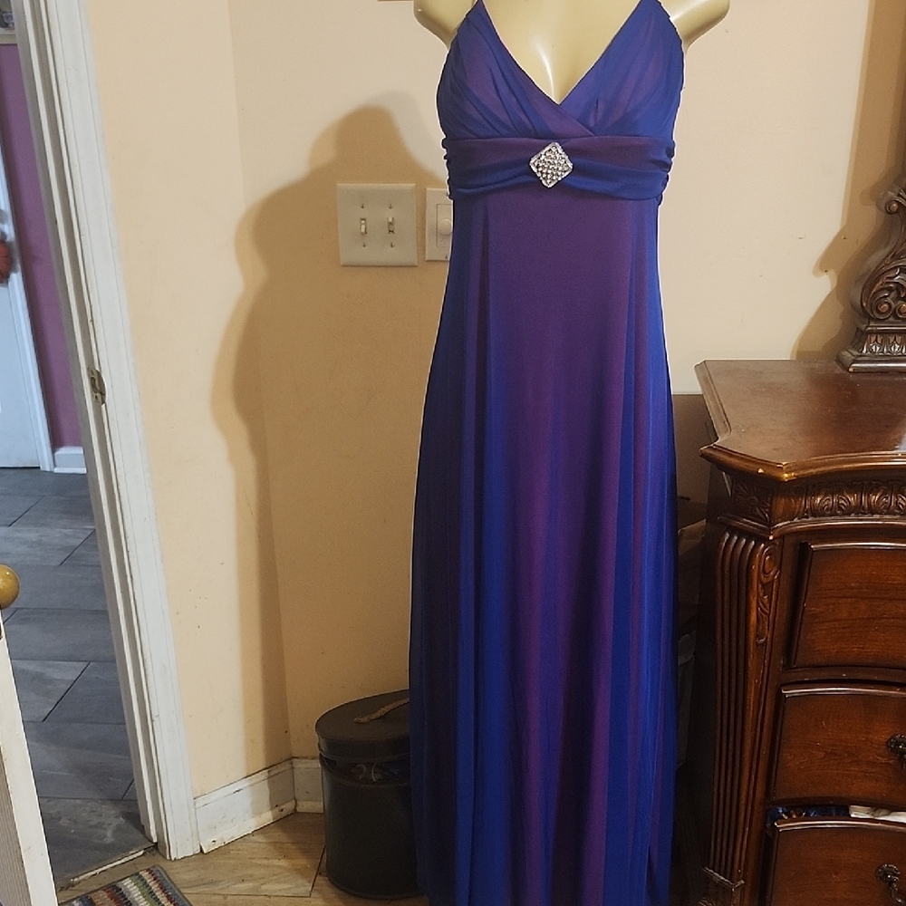 B. Smart Sheer Formal Chiffon Maxi Dress